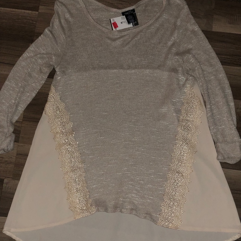 Super cute dressy top from rue21